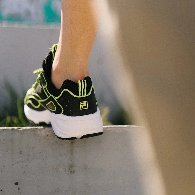 Кроссовки женские FILA Ray Tracer Neon Black/Safety Yellow/White